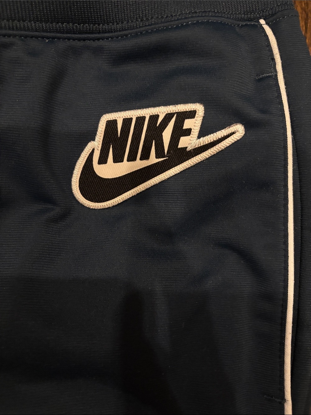 Nike tracksuit set - Picture 4 of 7